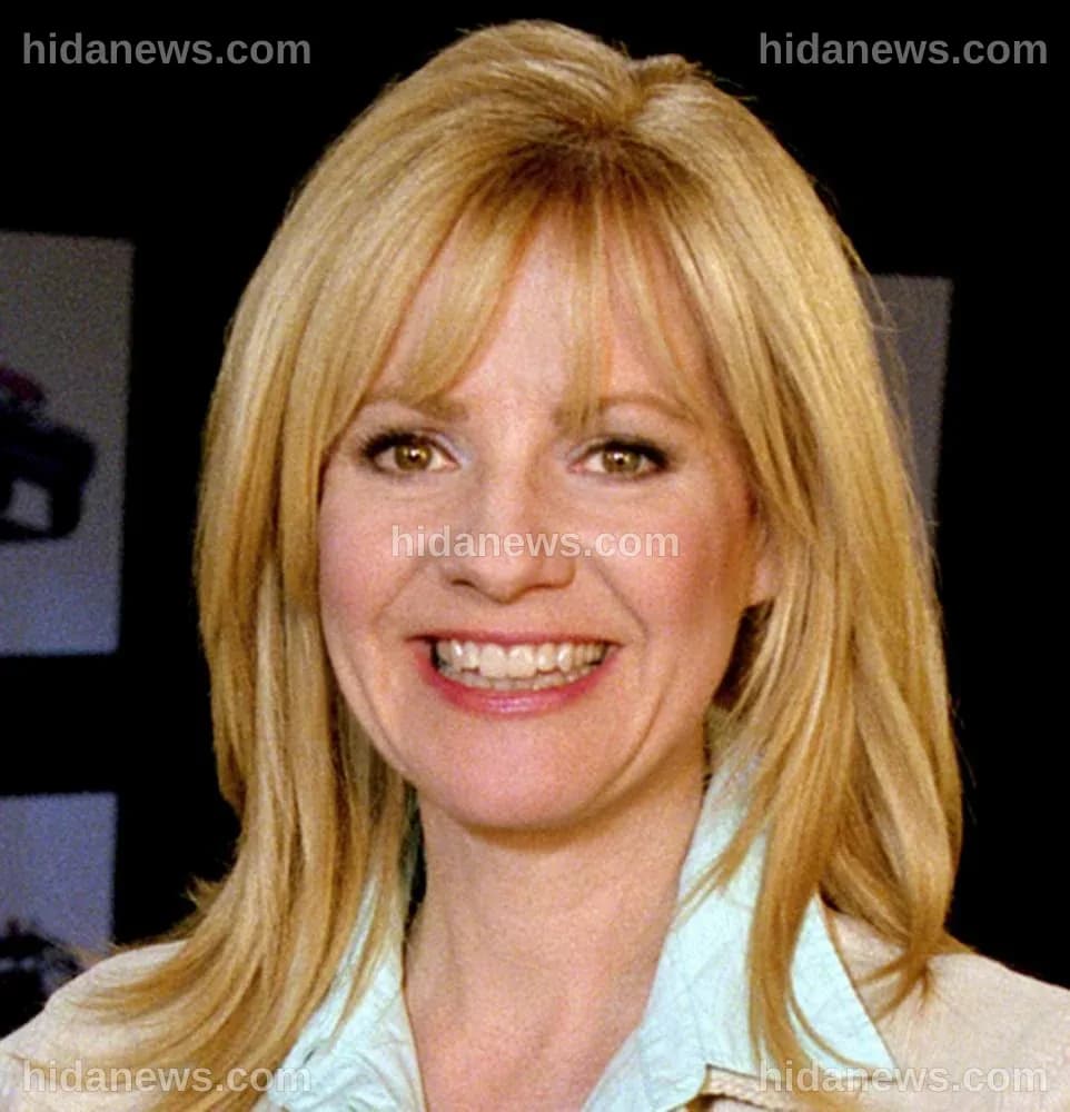 La Carriera e la Vita di Bonnie Hunt: Un Viaggio Attraverso il Talento e l'Umorismo